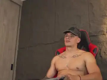 Chaturbate Live Porn of joseph__boy