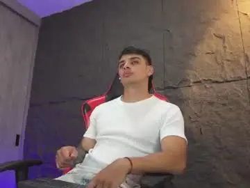 Chaturbate Live Porn of joseph__boy