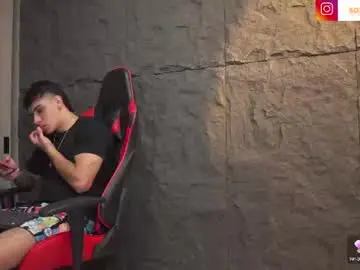 Chaturbate Live Porn of joseph__boy