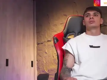 Chaturbate Sex Chat of joseph__boy
