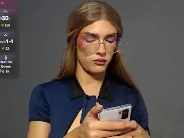 Chaturbate Live Sex Cam of mike_nour