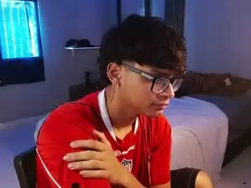 Chaturbate Sex Chat of mr_yisuz