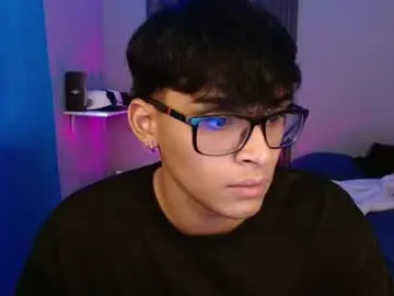 Chaturbate Adult Webcam of mr_yisuz
