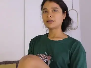 Chaturbate Free Porn Cam of sexychanell_18