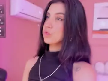 Chaturbate Live Sex Cam of zia_cooper