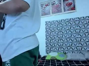 Chaturbate Best live sex cam show of benjamin_lichx