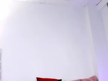 Chaturbate Nude Webcam of julieth1_