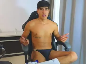 Chaturbate Live Sex Cam of ken_blaker