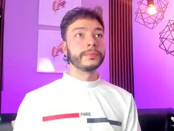 Chaturbate Live Porn of noah_ricci_