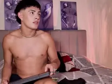 Chaturbate Live Sex of steveen_1604