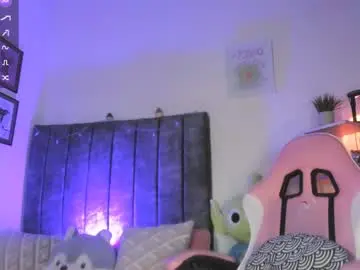 Chaturbate Live Sex Cam of timmy_boyy