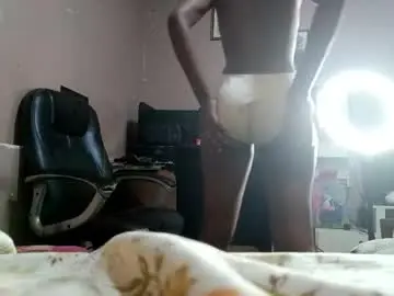 Chaturbate Watch Live Sex Cams of triciatinah