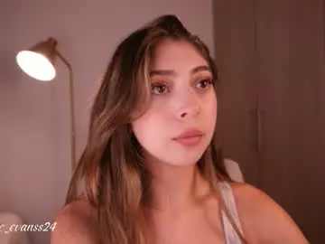 Chaturbate Nude Webcam of annie_evans24