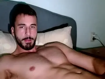 Chaturbate Live Sex Cam of hornyasfuckk33