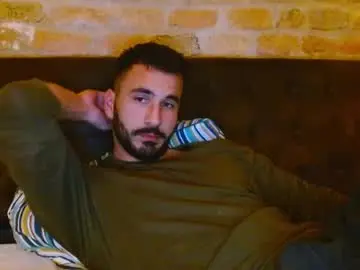 Chaturbate Adult Video Chat of hornyasfuckk33