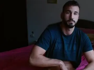 Chaturbate Watch Live Sex Cams of hornyasfuckk33