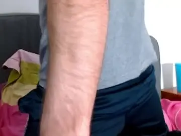 Chaturbate Watch Live Sex Cams of hornyasfuckk33