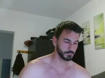 Chaturbate Live Sex of hornyasfuckk33