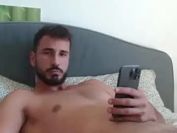 Chaturbate Live Sex of hornyasfuckk33