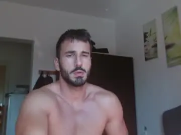 Chaturbate Live Sex Cam of hornyasfuckk33