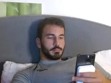 Chaturbate Sex Chat of hornyasfuckk33