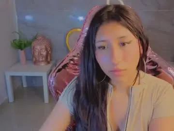 Chaturbate Best live sex cam show of moraa_s