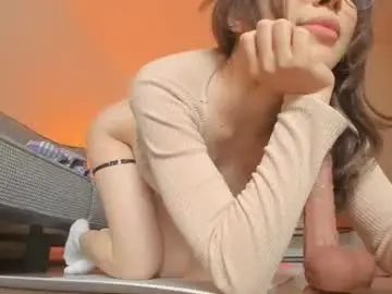 Chaturbate Best live sex cam show of yours_meyy