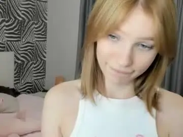 Chaturbate Free Porn Cam of 18kira18