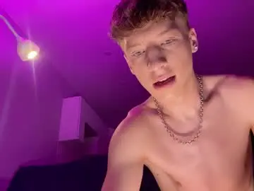 Chaturbate Best live sex cam show of andytwinkkk