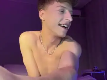 Chaturbate Adult Webcams of andytwinkkk