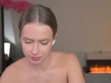 Chaturbate Free Live Porn of ella_twinkle