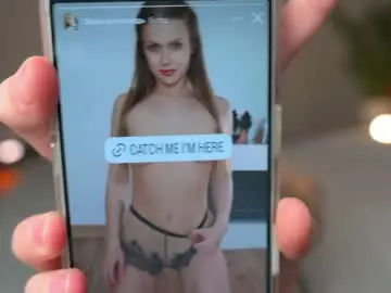 Chaturbate Sex Cam of ella_twinkle