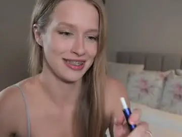 Chaturbate Watch Live Sex Cams of ella_twinkle