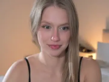 Chaturbate Live Porn of ella_twinkle
