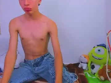 Chaturbate Sex Chat of ely_king