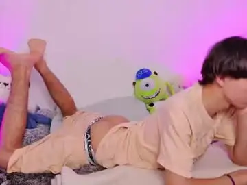 Chaturbate Adult Video Chat of ely_king