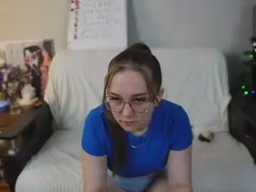 Chaturbate Free Live Porn of emmatiny