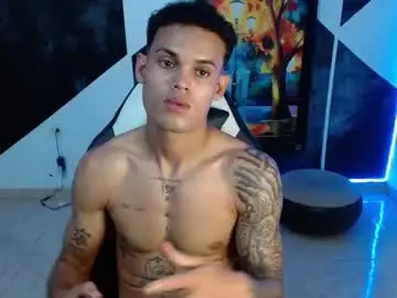 Chaturbate Free Live Porn of master_black777