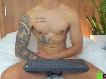 Chaturbate Watch Live Sex Cams of sebas_w01
