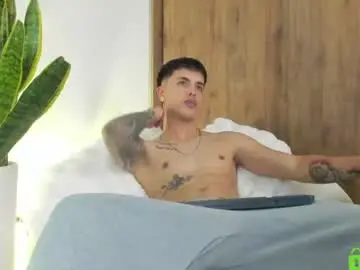 Chaturbate Private Sex Chat of sebas_w01