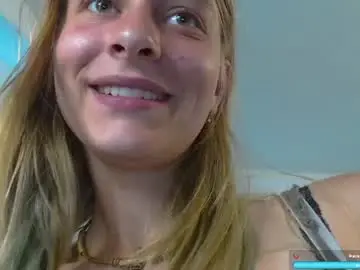 Chaturbate Live Sex Cam of seductivebitxh