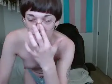 Chaturbate Nude Webcam of decemberholiday