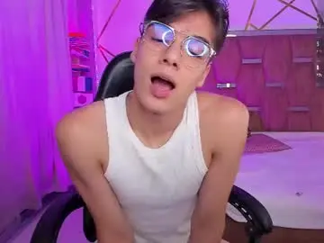 Chaturbate Live Sex Cam of gerony_