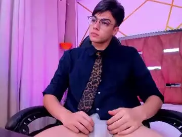 Chaturbate Watch Live Sex Cams of gerony_