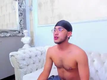 Chaturbate Live Sex of matteoricci_