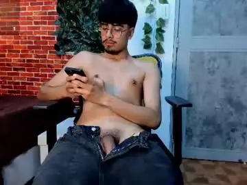 Chaturbate Sex Chat of miks_stone