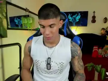 Chaturbate Free Porn Cam of damian_latinxxx