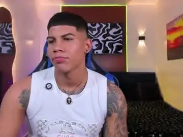 Chaturbate Adult Webcams of damian_latinxxx