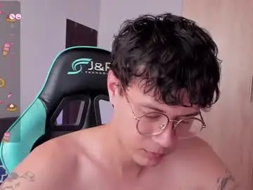 Chaturbate Live Porn of leaneseb