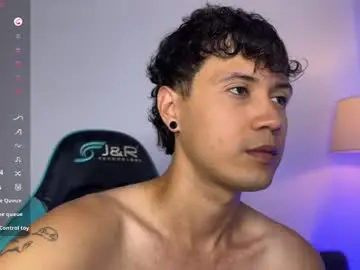 Chaturbate Free Live Porn of leaneseb